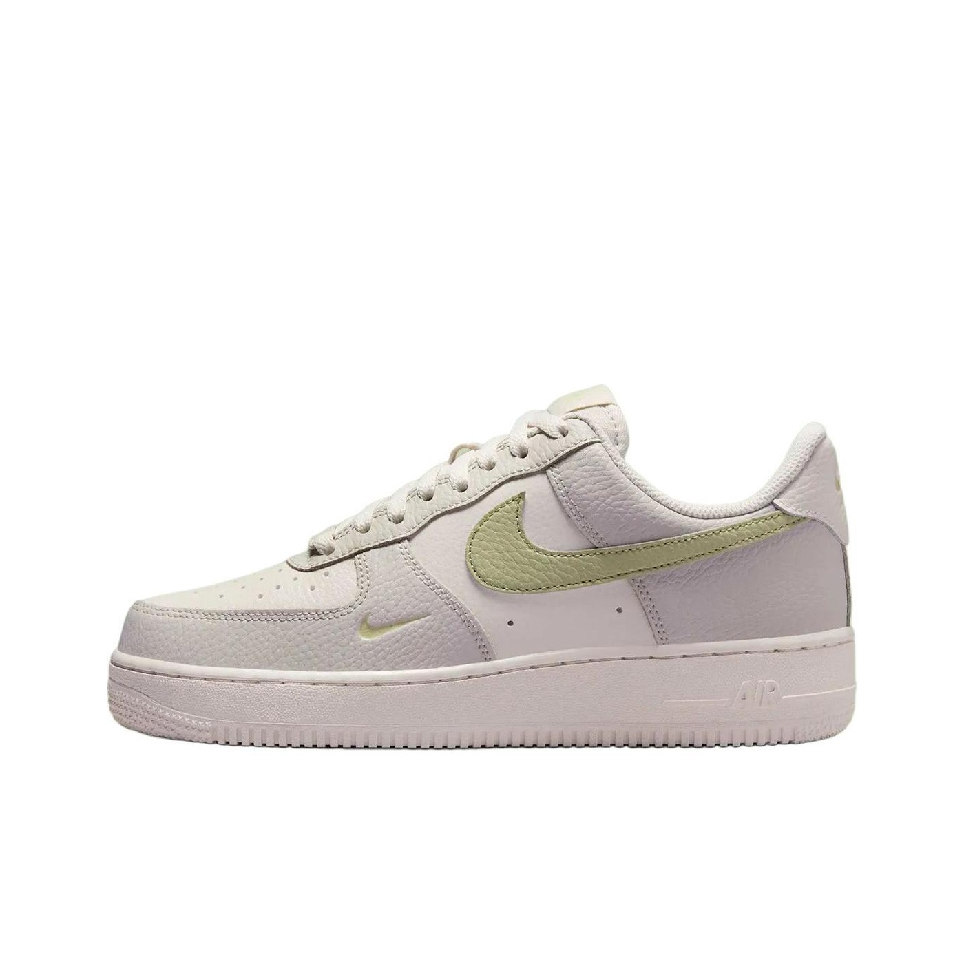 Nike Shoes Air Force 1 - حذاء نايك إير فورس 1 للتزلج