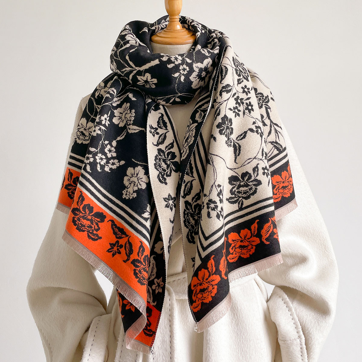 Pashmina Wrap Large - وشاح نسائي من الكشمير الصناعي، شال