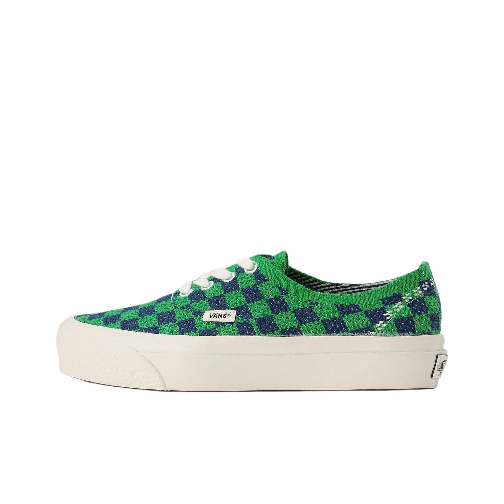 Vans Shoes Authentic - حذاء فانز بريميوم أوثنتيك 44 للتزلج