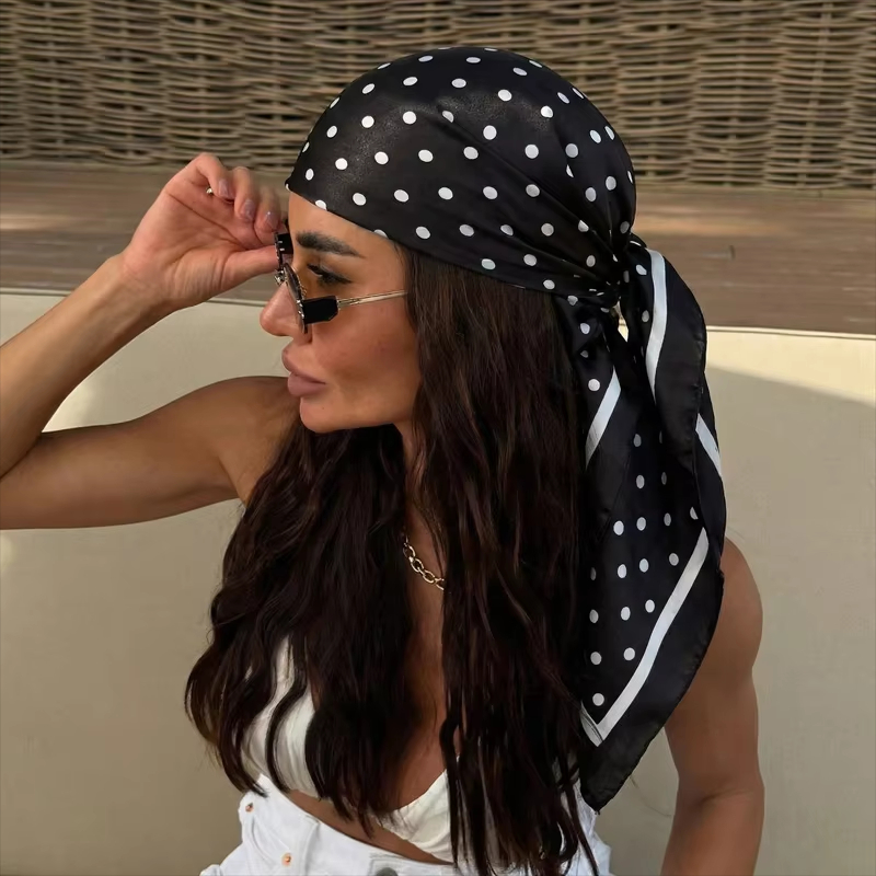 وشاح مربع جديد بطبعة النقاط لع - مراجعة Head Wrap Turban وسعره