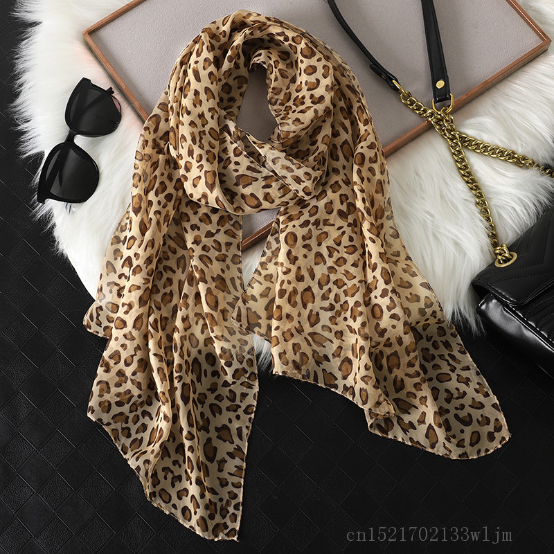 وشاح حجاب شيفون مطبوع على شكل  - مراجعة Face Scarf Mask وسعره