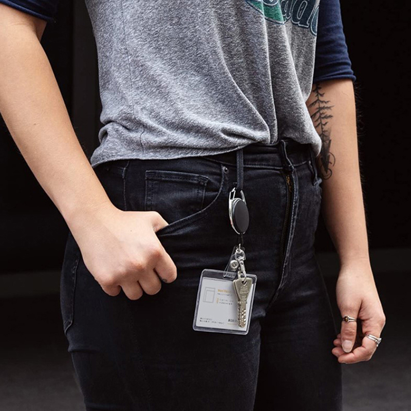 1 قطعة الأسود قابل للسحب سحب ح - مراجعة Lanyard Badge Holder وسعره