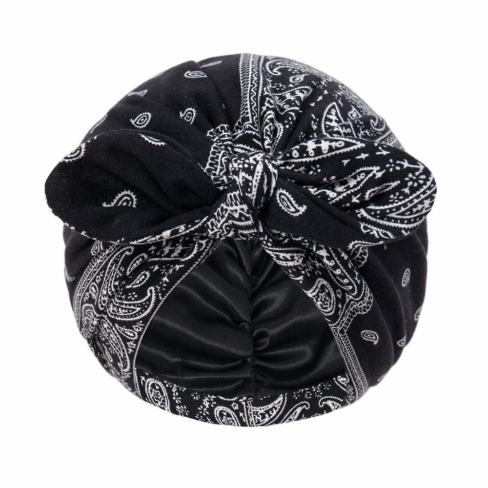 قبعة عمامة مبطنة بالساتان بطبع - مراجعة Bow Tie Pre Tied وسعره