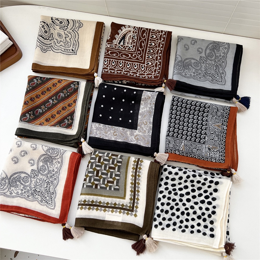 وشاح مربع عتيق مزخرف بشراشيب ل - مراجعة Bandana Cotton وسعره